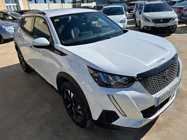 PEUGEOT 2008 ALLURE 1.2 E-THP AUTO SPANISH LHD IN SPAIN 39000 MILES SUPERB 2020